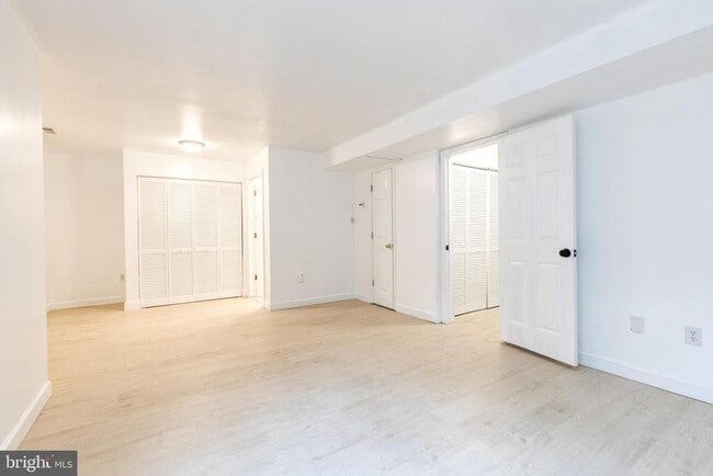 Building Photo - 116 Leeds Creek Cir
