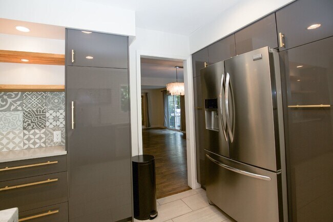 Building Photo - "3-Bedroom Home on Fox Hunt Lane in Southern Pines – Cozy Living Awaits!"