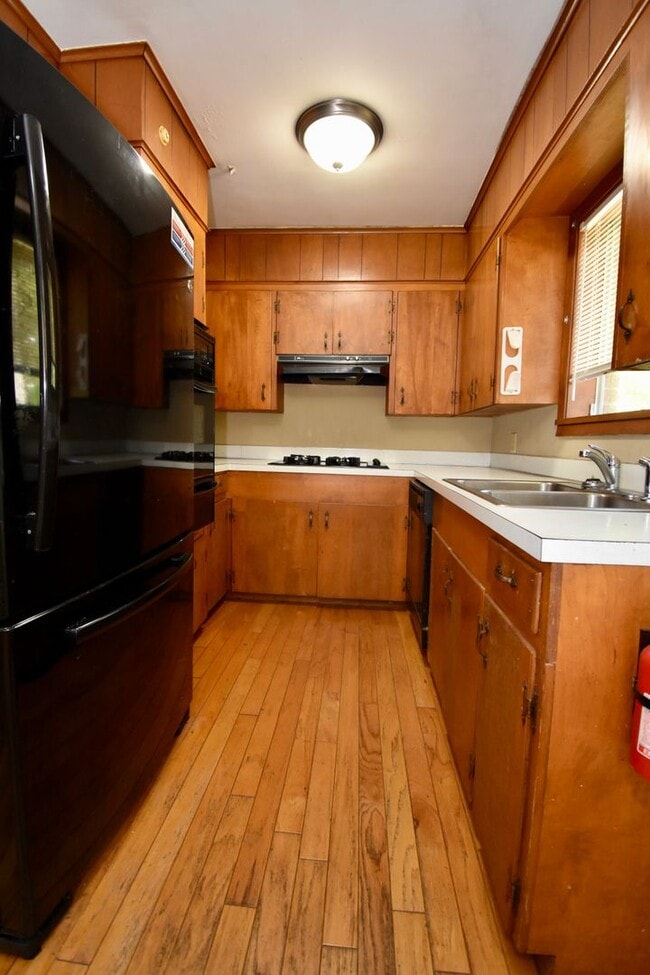 Building Photo - 3 Bed, 2 Bath Home in Ruston