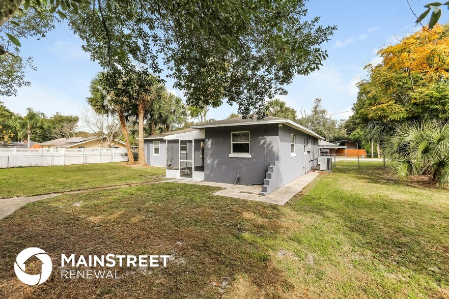 Building Photo - 19 Volusia Dr