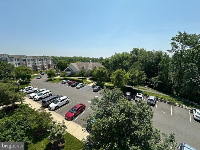 Building Photo - 1424 Colts Cir