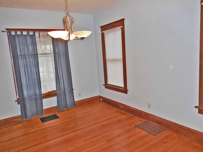 Building Photo - 212 W Michigan Ave