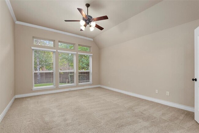 Building Photo - 196 Pine Crest Cir