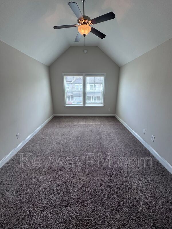 Building Photo - 122 Canton Park Ave