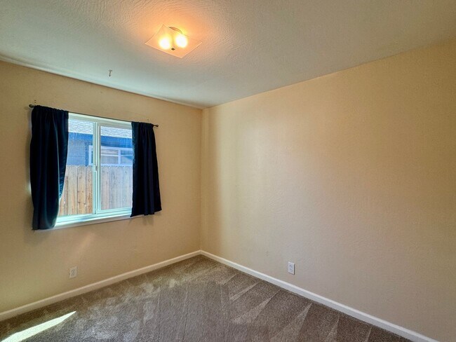Building Photo - Beautiful Home Available in Rancho Cordova!