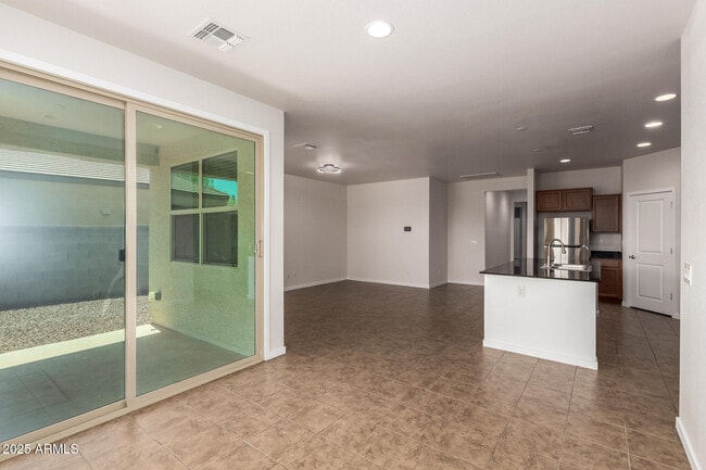 Building Photo - 4123 S 97th Dr