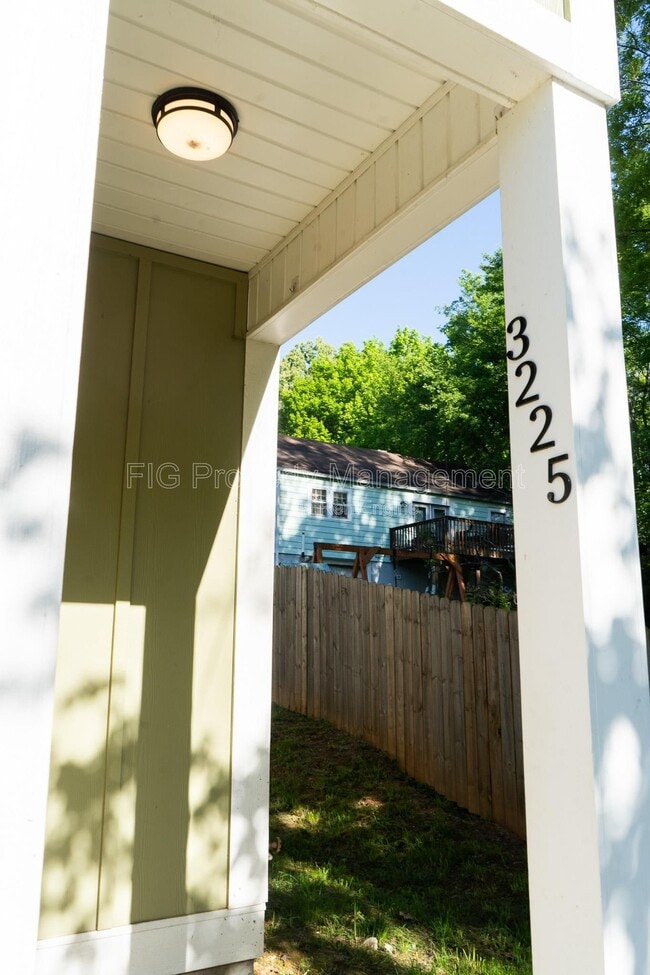 Building Photo - 3225 Bikers Path Wy