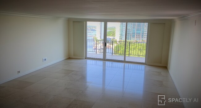 Building Photo - 777 Bayshore Dr