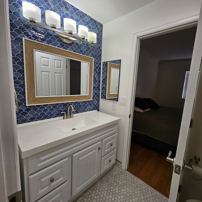 Building Photo - Partial Furnished  Condo North Kihei