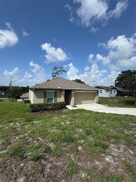 Building Photo - 1056 Gerona Ave
