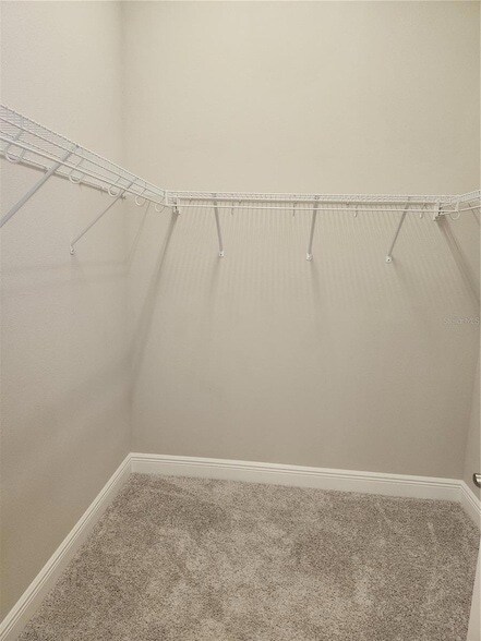 Building Photo - 12533 Oak Hill Way