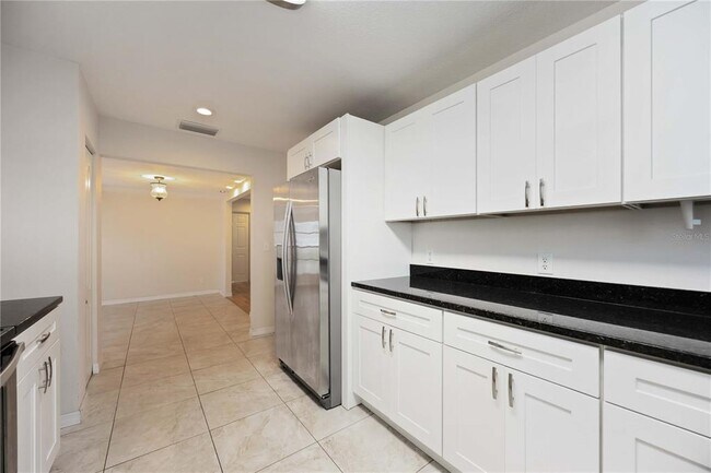 Building Photo - 4148 Lancaster Dr