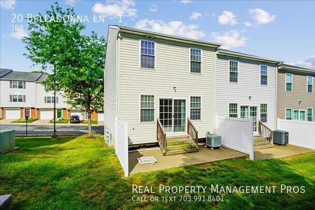 Building Photo - 20 Belladonna Ln