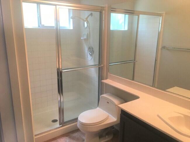 Building Photo - 161 Kachina Dr