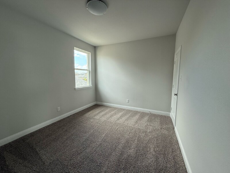 Building Photo - 1009 Tartane Dr