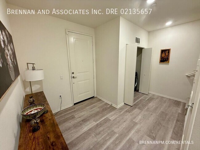 Building Photo - 1455 Banahaw Way