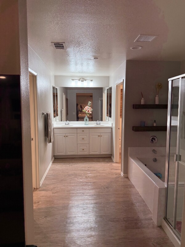 Building Photo - 35540 Asturian Wy