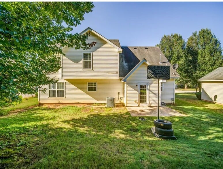 Building Photo - 4500 Idlewood Park