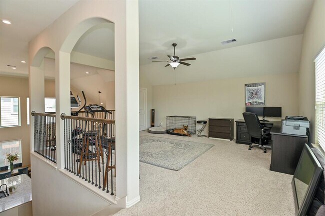 Building Photo - 14715 Kelsey Vista Dr