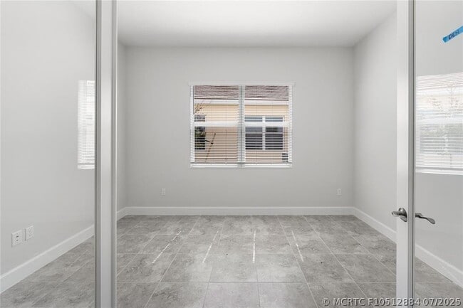 Building Photo - 15000 RedCove Pl