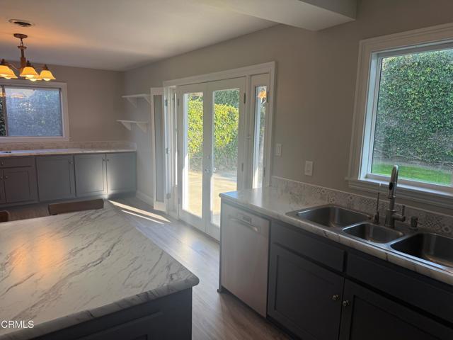 Building Photo - 4982 Lafayette St