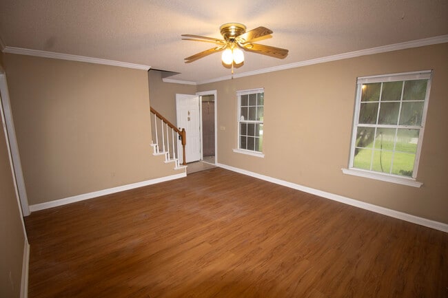 Building Photo - 1610 Drayton Ln