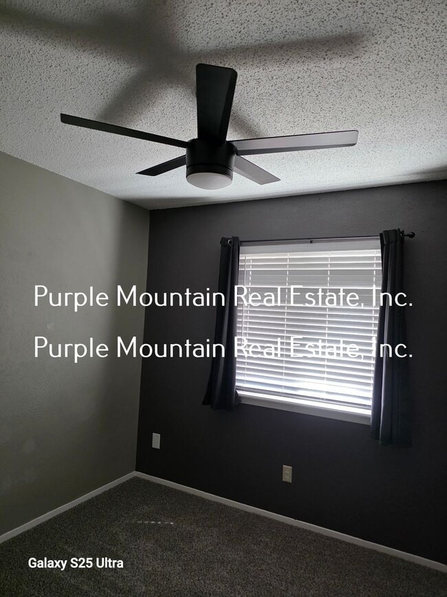 Building Photo - AVAILABLE NOW:  3 Bedrooms, 2 Bath Home for Rent