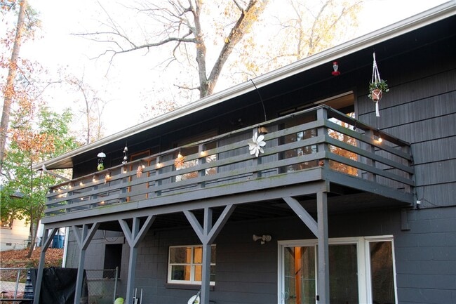 Building Photo - 34 Basore Dr