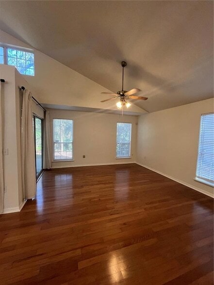 Building Photo - 5206 SW 94th St