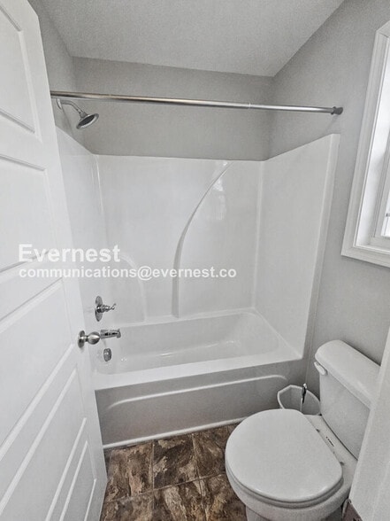 Building Photo - 3549 Brick Church Pike