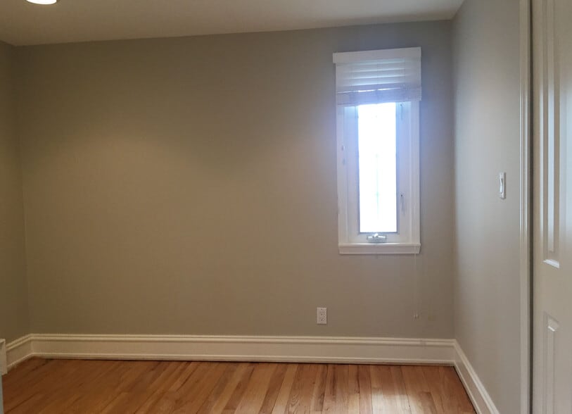 Second bedroom - 1620 Graefield Rd