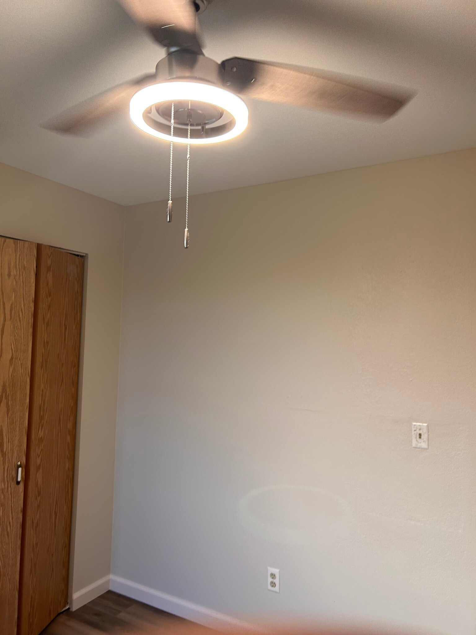 Building Photo - 1195 S Gilbert St