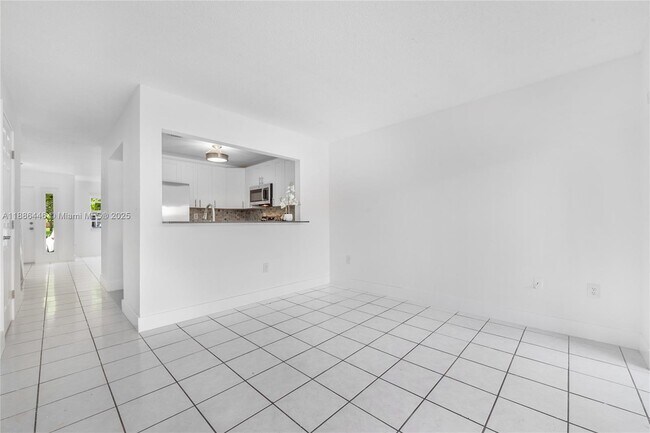 Building Photo - 10300 SW 147th Ct Cir