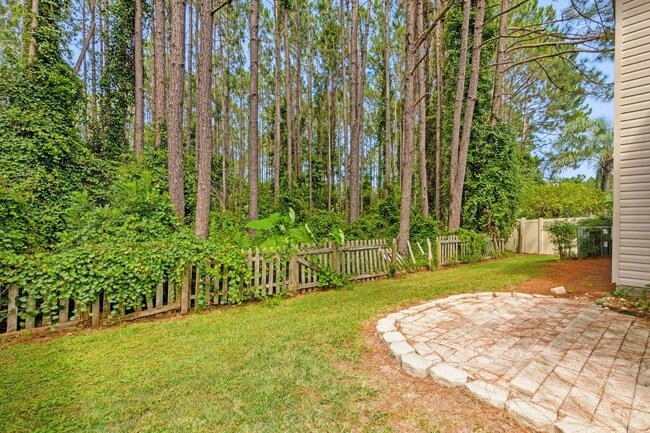 Building Photo - Spacious 3-Bedroom Home with Bonus Room Ne...