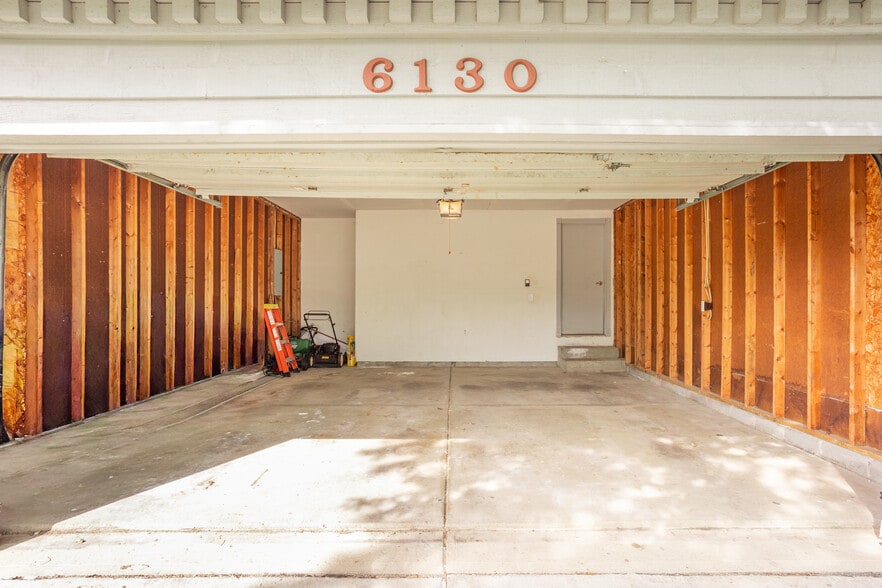 Building Photo - 6130 Bethesda Way