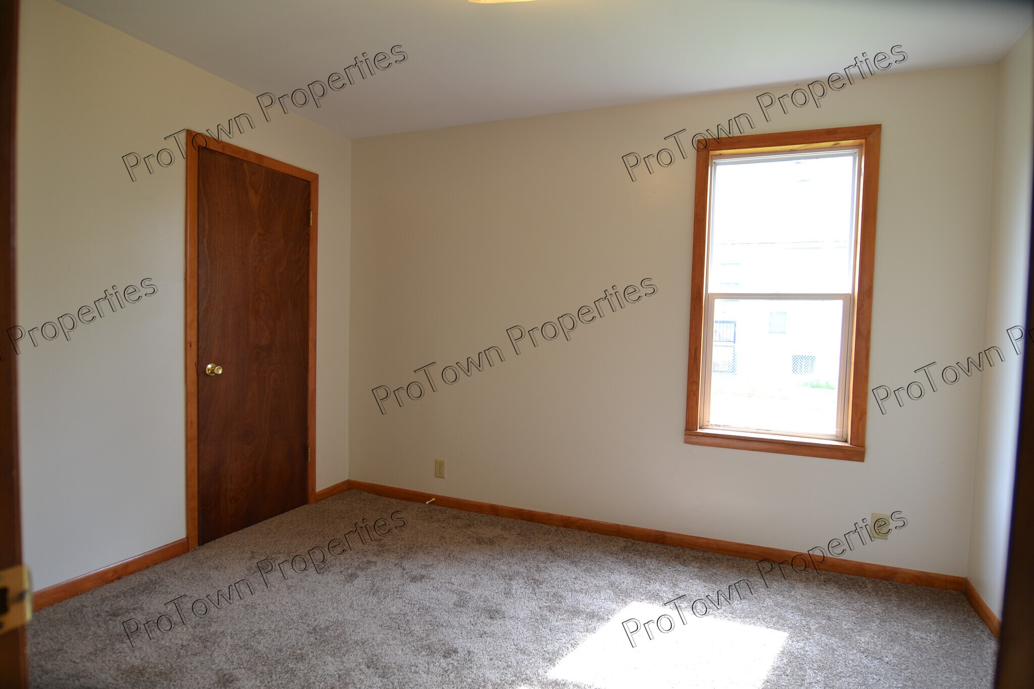 Building Photo - 106 Bowen Pl