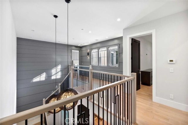 Building Photo - 15042 Hartsook St