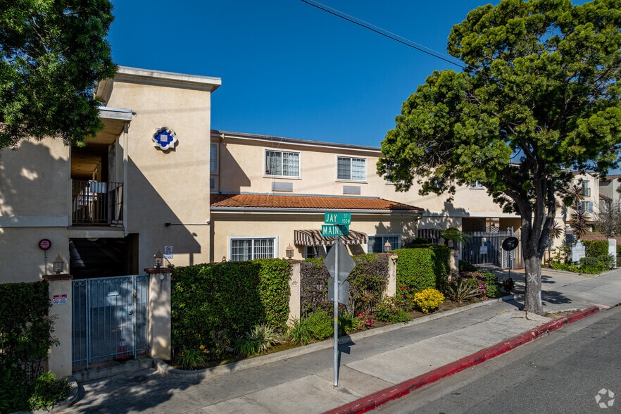 Building Photo - Carson Senior Village