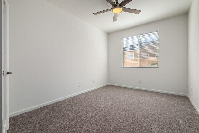 Building Photo - 78879 Fortuna Pl