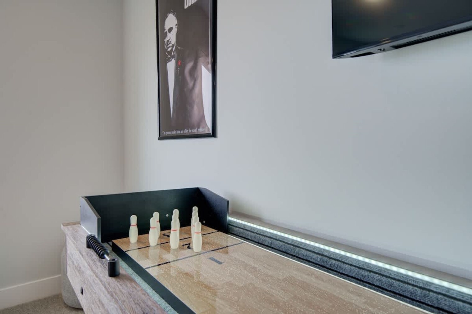 Building Photo - 5242 Fallon St