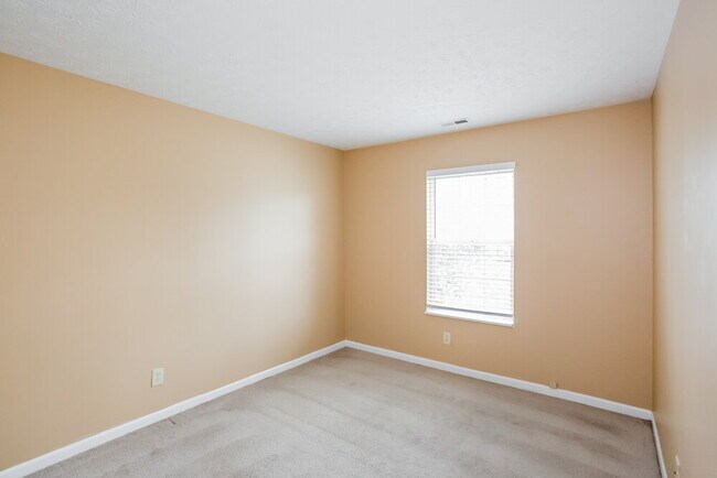 Building Photo - 10802 Sedgegrass Dr