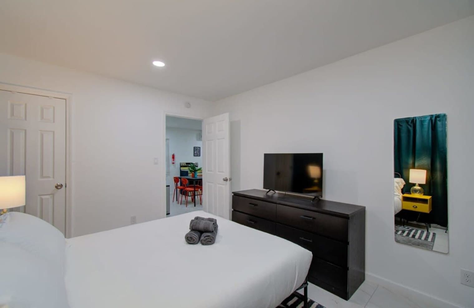 Building Photo - 6403 Avenue C