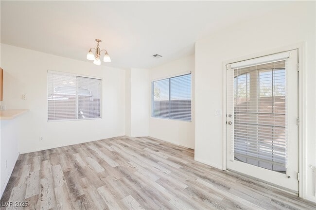 Building Photo - 7204 Rolling Shore Ct