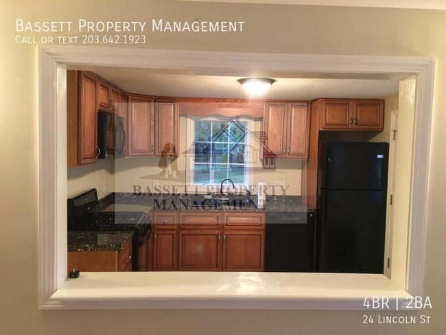 Building Photo - 24 Lincoln St