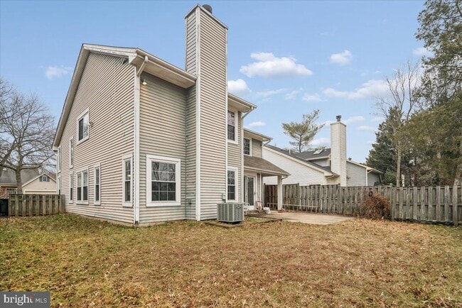 Building Photo - 13909 Lord Fairfax Pl