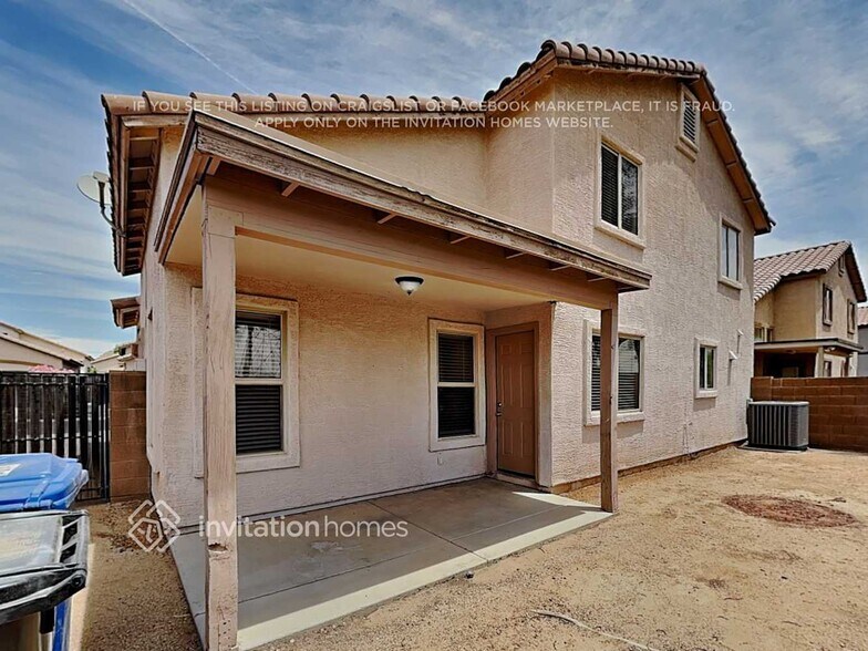 Building Photo - 8802 E University Dr