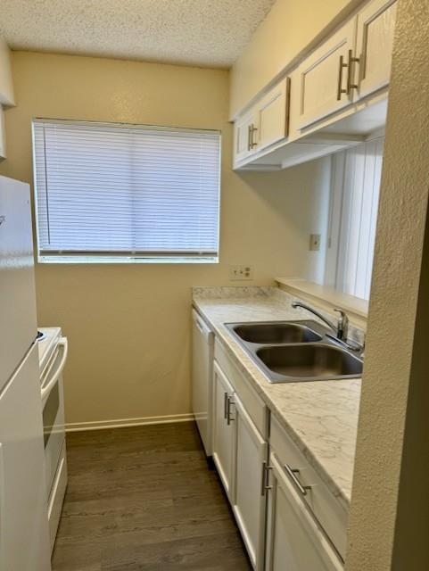 Building Photo - 3001 Parker Ln