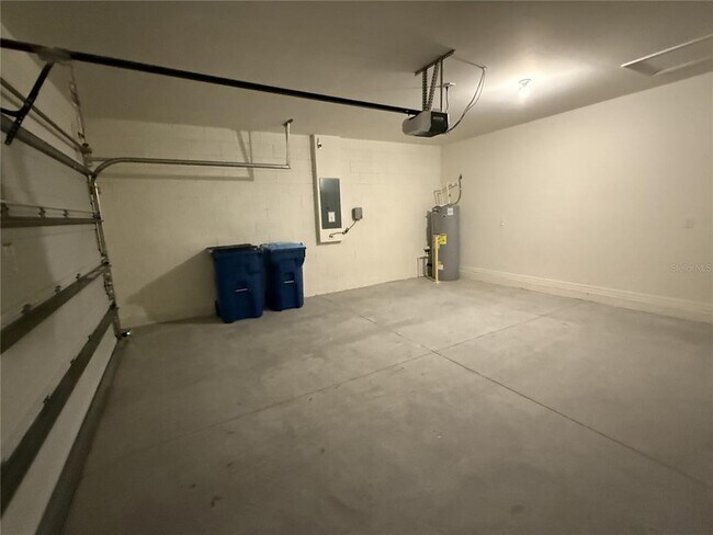 Building Photo - 1511 Ellesmere Ave