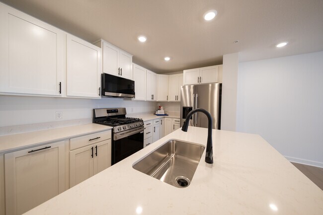 Building Photo - 21618 Orchid Path