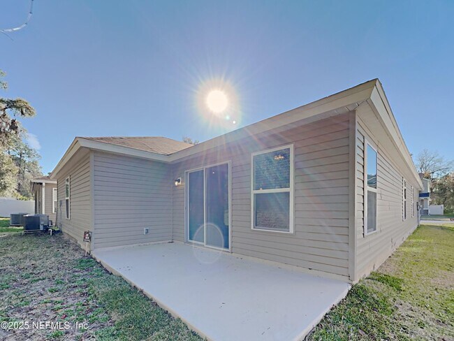 Building Photo - 12667 Sheffield Walk Ln